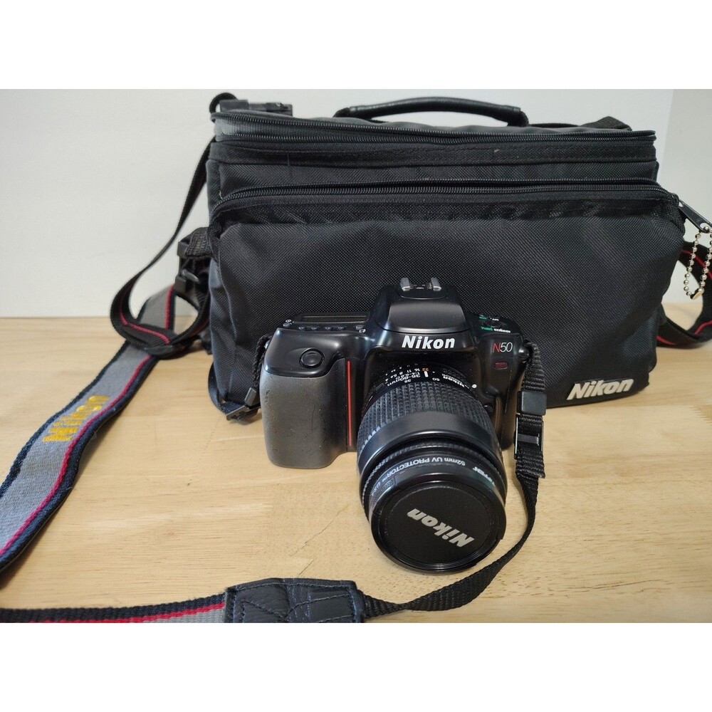 NIKON N50 35mm CAMERA W/ NIKON AF NIKKOR 35-80mm 1:4-5.6 D LENS Nikon Bag/Strap